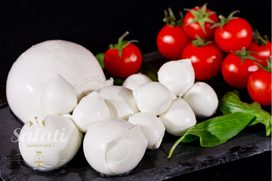 Mozzarella di bufala DOP 50 gr 125 gr 250 gr (cod.153)