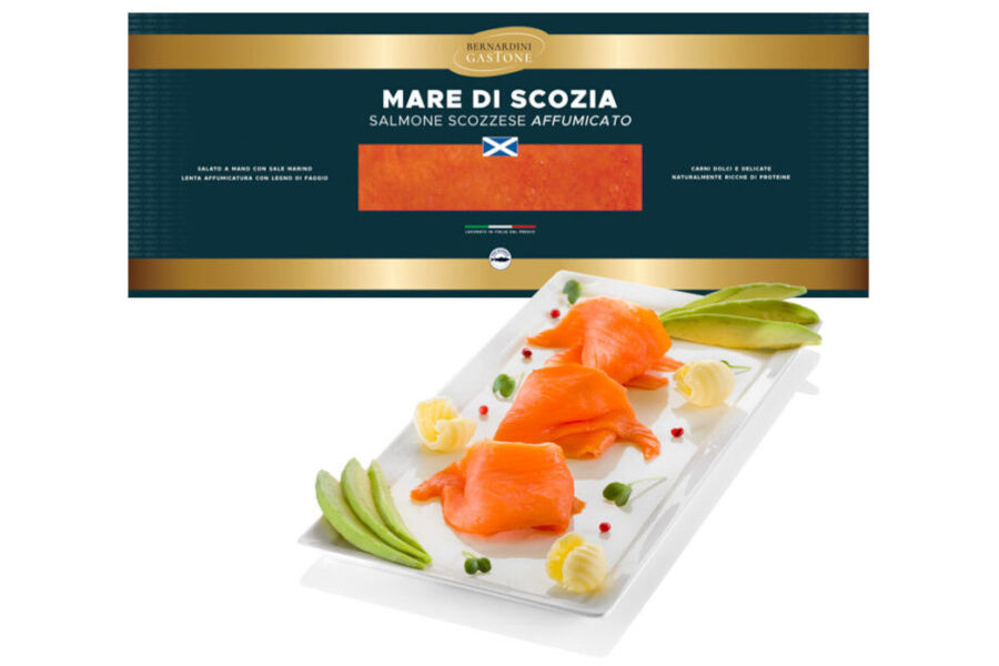 Salmone scozzese affumicato con pelle (cod.639)